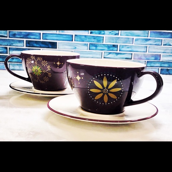 Starbucks Holiday 2006 Limited Set 2 Cups Saucers - Picture 2 of 10